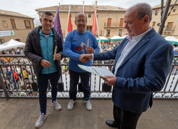 Imágenes de la Feria del Espárrago de Navarra en Dicastillo.