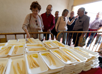 Imágenes de la Feria del Espárrago de Navarra en Dicastillo.