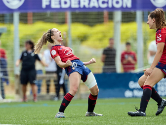 Fotos de la victoria y la permanencia del filial de Osasuna femenino./