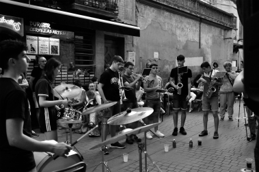 Imágenes de la exposición sobre los 50 años de la Escuela de Música de Sangüesa.