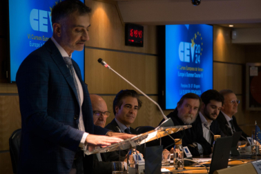 Foto de la presentación de los VI Cursos Europeos de Verano organizados por Fundación Diario de Navarra y Equipo Europa./