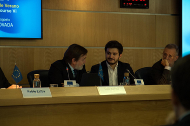 Foto de la presentación de los VI Cursos Europeos de Verano organizados por Fundación Diario de Navarra y Equipo Europa./
