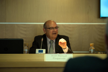 Foto de la presentación de los VI Cursos Europeos de Verano organizados por Fundación Diario de Navarra y Equipo Europa./