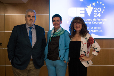 Foto de la presentación de los VI Cursos Europeos de Verano organizados por Fundación Diario de Navarra y Equipo Europa./