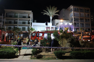 Fotos del desplome de la terraza de un restaurante de Palma