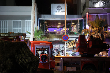 Fotos del desplome de la terraza de un restaurante de Palma