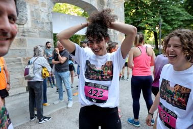 Fotos de la Tres Burgos Tres Millas celebrada este viernes en Pamplona.