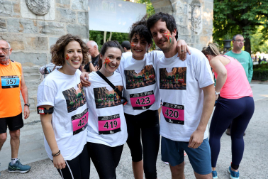 Fotos de la Tres Burgos Tres Millas celebrada este viernes en Pamplona.