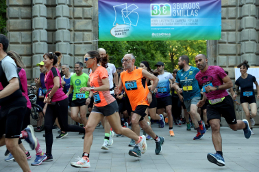 Fotos de la Tres Burgos Tres Millas celebrada este viernes en Pamplona.