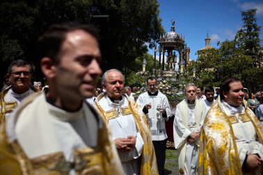 Fotos de la procesión del Corpus Christi en Pamplona. |
