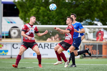 Fotos del ascenso del Gares a Tercera División.