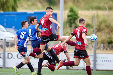Fotos del ascenso del Gares a Tercera División.