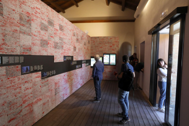 Fotos de la presentación del 'Espacio SanFermIN Espazioa', ubicado en el Cuerpo de Guardia de Santo Domingo en Pamplona.