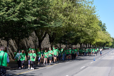 Fotos de la X Marcha contra el Cáncer en Pamplona.