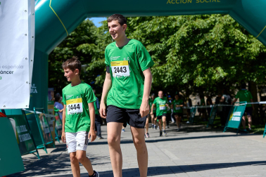 Fotos de la X Marcha contra el Cáncer en Pamplona.