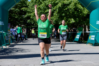 Fotos de la X Marcha contra el Cáncer en Pamplona.