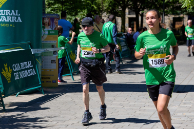 Fotos de la X Marcha contra el Cáncer en Pamplona.