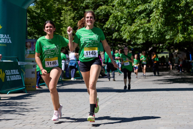 Fotos de la X Marcha contra el Cáncer en Pamplona.