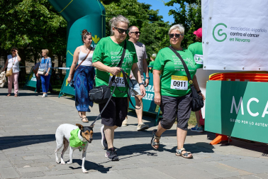 Fotos de la X Marcha contra el Cáncer en Pamplona.