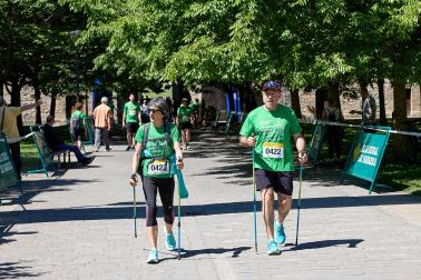 Fotos de la X Marcha contra el Cáncer en Pamplona.