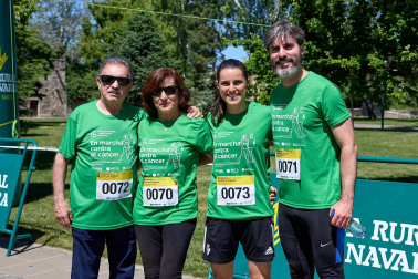 Fotos de la X Marcha contra el Cáncer en Pamplona.