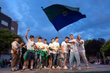 Fotos del Paloteado de San Juan de Tudela 2024. /