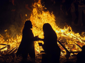 Fotos de las hogueras de San Juan en Estella.