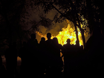 Fotos de las hogueras de San Juan en Estella.