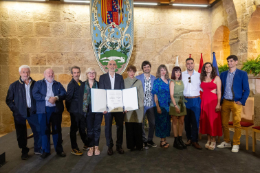 Gala de entrega del Premio Príncipe de Viana de la Cultura 2024 a Alfredo Sanzol