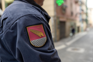 Fotos de los trabajos de Policía Nacional en el subsuelo de Pamplona