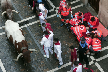 Emocionante primero encierro de los Sanfermines 2024 con toros de la ganadería La Palmosilla