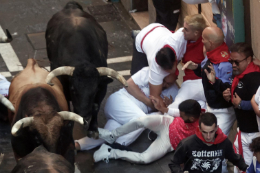 Emocionante primero encierro de los Sanfermines 2024 con toros de la ganadería La Palmosilla