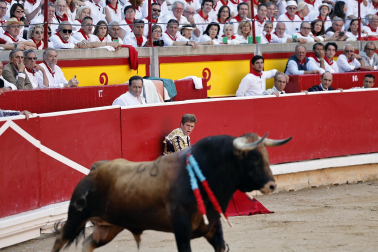 Fotos de la corrida de La Palmosilla, en la que se han cortado tres orejas y Borja Jiménez ha sufrido una cornada./