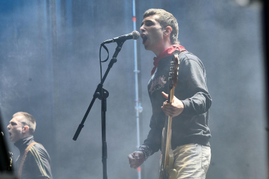 Concierto de Dinamita y Chill Mafia en la Plaza del Castillo la noche del 7 de julio