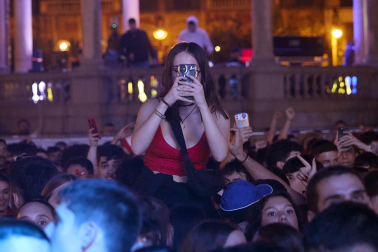 Concierto de Dinamita y Chill Mafia en la Plaza del Castillo la noche del 7 de julio