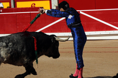 Fotos de la corrida de toros de Cebada Gago en la Feria de San Fermín 2024./