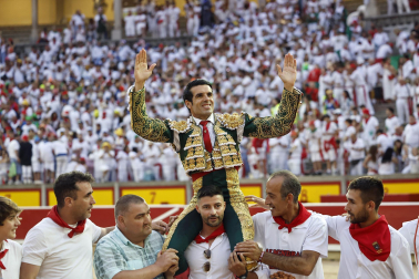 Fotos de la corrida de toros de Victoriano del Río en la Feria de San Fermín 2024.