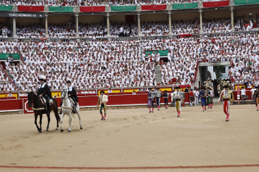 Fotos de la corrida de toros de Victoriano del Río en la Feria de San Fermín 2024.