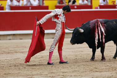 Fotos de la corrida de toros de Victoriano del Río en la Feria de San Fermín 2024.