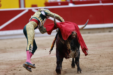 Fotos de la corrida de toros de Victoriano del Río en la Feria de San Fermín 2024.