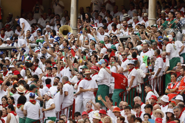 Fotos de la corrida de toros de Victoriano del Río en la Feria de San Fermín 2024.