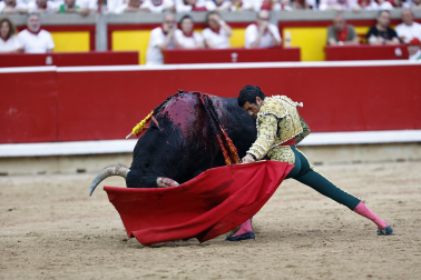 Fotos de la corrida de toros de Victoriano del Río en la Feria de San Fermín 2024.