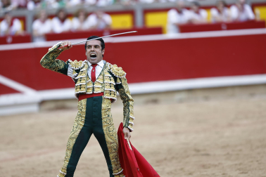 Fotos de la corrida de toros de Victoriano del Río en la Feria de San Fermín 2024.