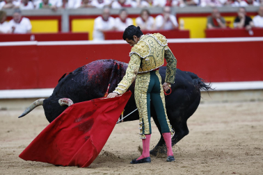 Fotos de la corrida de toros de Victoriano del Río en la Feria de San Fermín 2024.