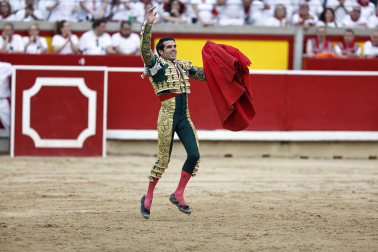Fotos de la corrida de toros de Victoriano del Río en la Feria de San Fermín 2024.