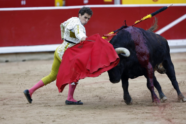 Fotos de la corrida de toros de Victoriano del Río en la Feria de San Fermín 2024.