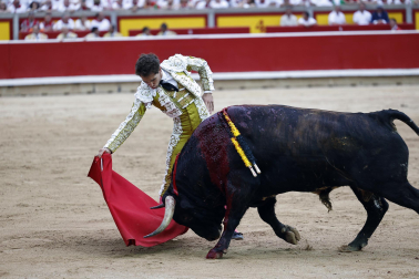 Fotos de la corrida de toros de Victoriano del Río en la Feria de San Fermín 2024.