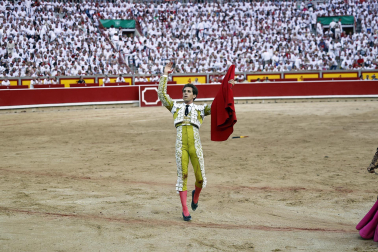 Fotos de la corrida de toros de Victoriano del Río en la Feria de San Fermín 2024.