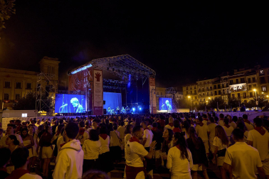 Foto del concierto de Gorka Urbizu en San Fermín./