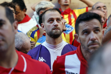 Fotos de los mozos en los minutos previos al comienzo del cuarto encierro de los Sanfermines 2024.